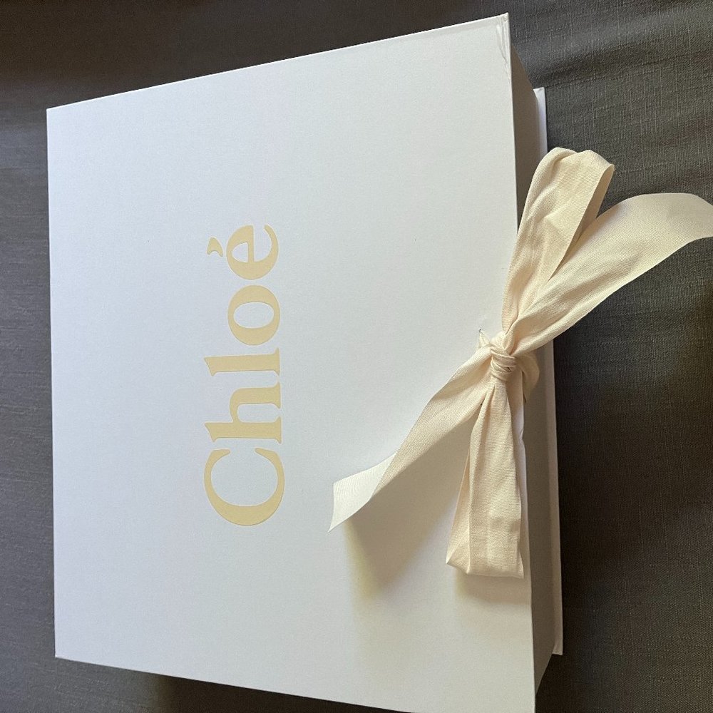 Chloe Box with Bow